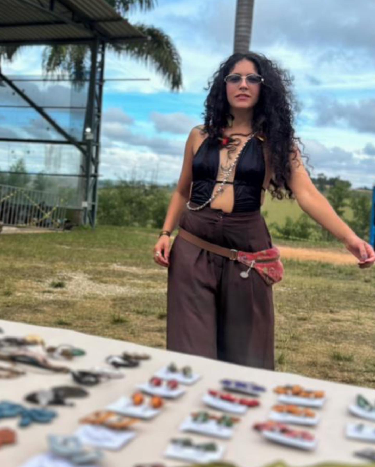 Entre batidas, movimentos e encontros.  @capivarifestival 🌀