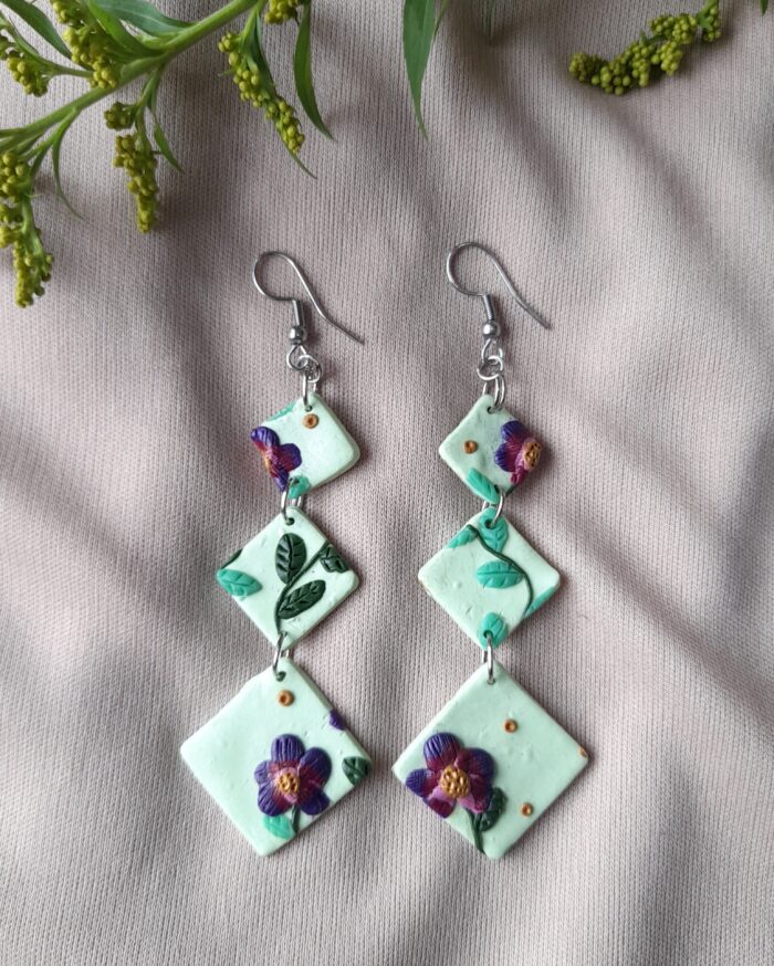 Brinco Floral Pistache