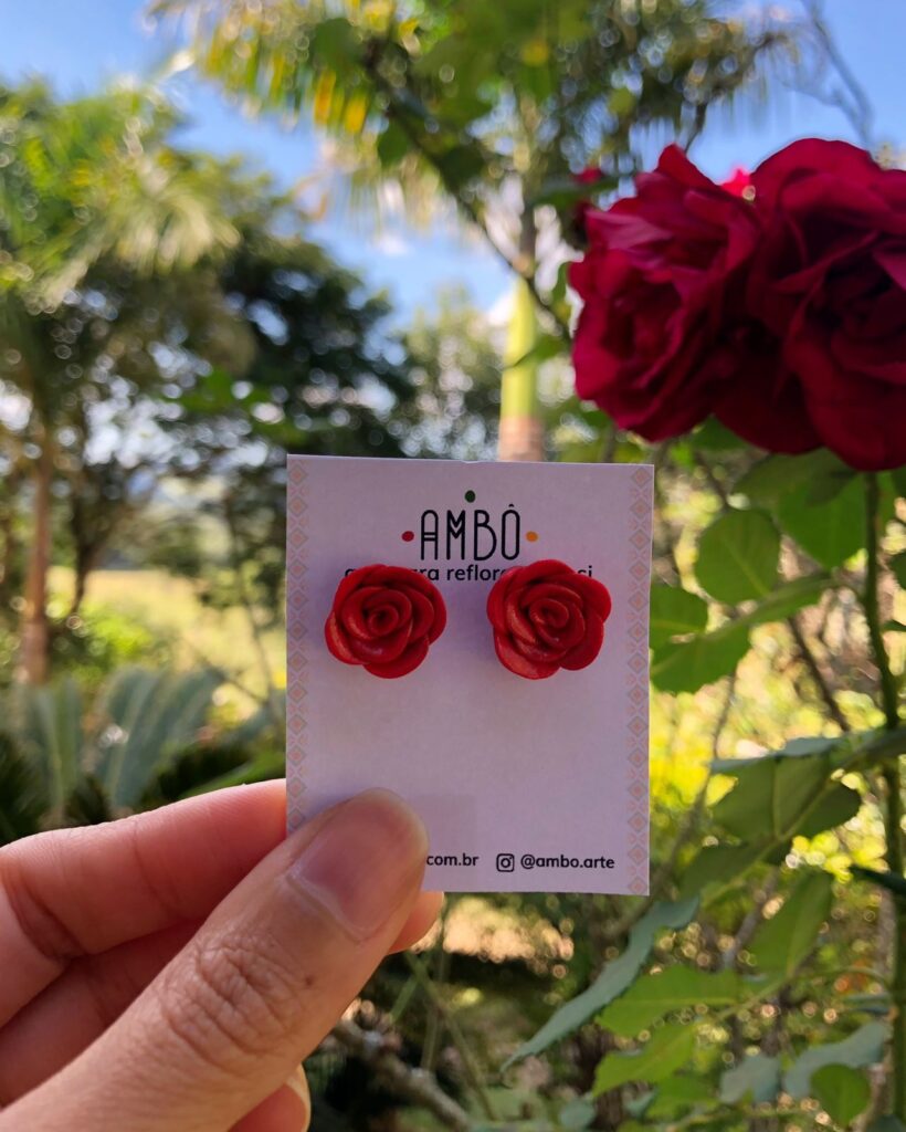 Brinco Rosa Vermelha